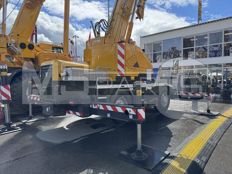 Фото: Короткобазный кран XCMG XCR13_S