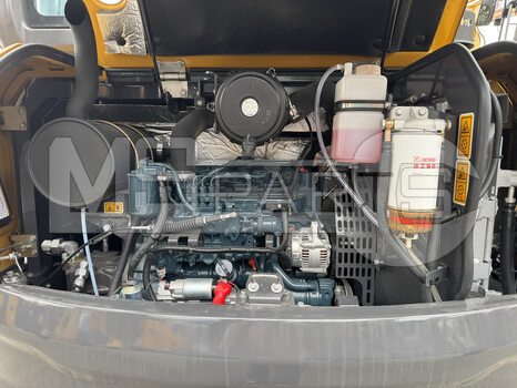 Фото: Мини-экскаватор XCMG XE60G