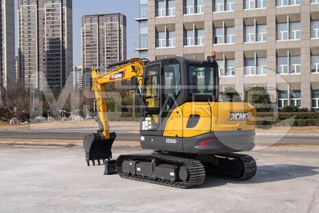 Фото: Мини-экскаватор XCMG XE60G