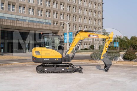 Фото: Мини-экскаватор XCMG XE60G