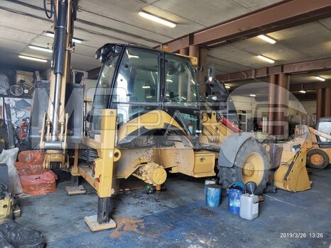 Ремонт экскаваторов-погрузчиков Caterpillar