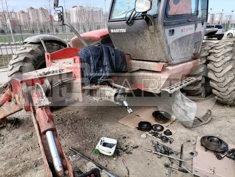 Ремонт телескопических погрузчиков Manitou