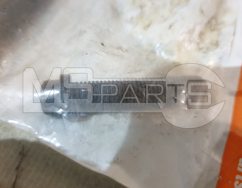 Фото: Болт 94G524