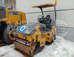 Фото: Каток вибрационный XCMG XMR303 XUG03037KLJE03669